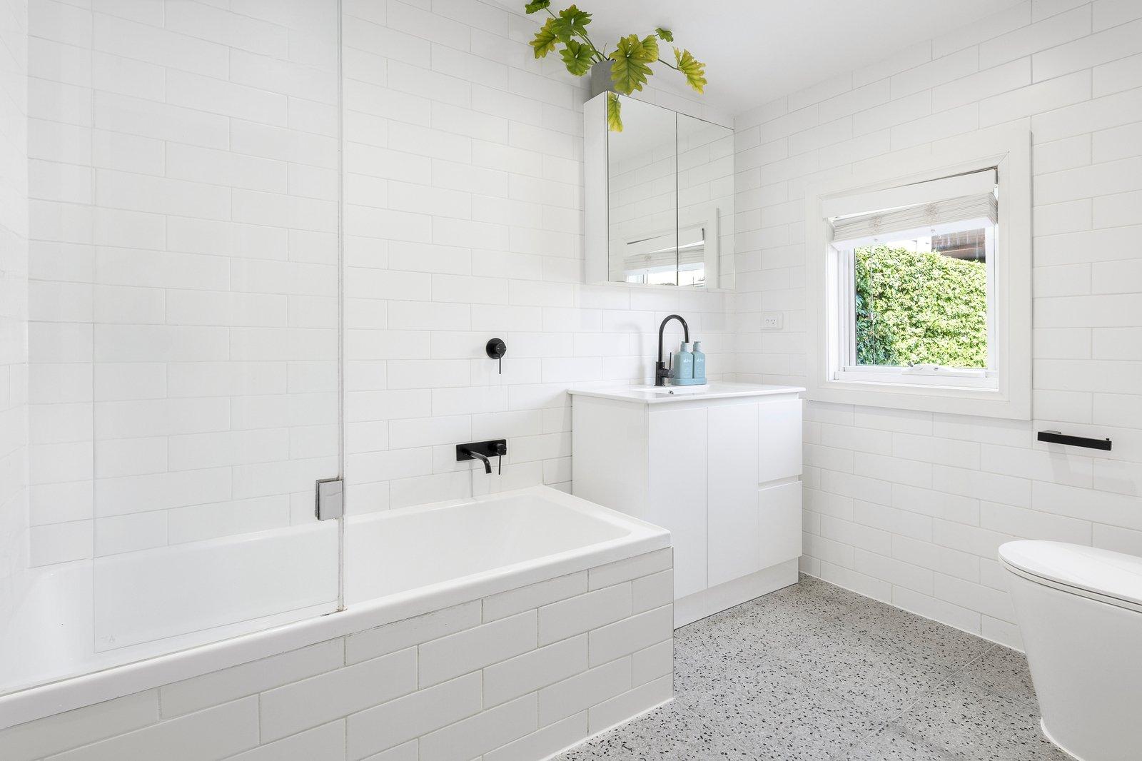 8 Lingwell Road, Hawthorn East, 3123