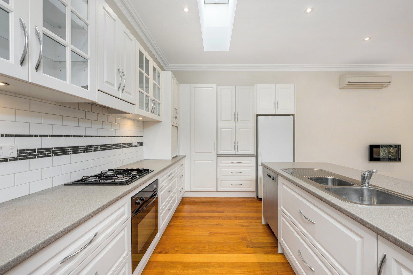 8 Loch Street, Hawthorn East, 3123