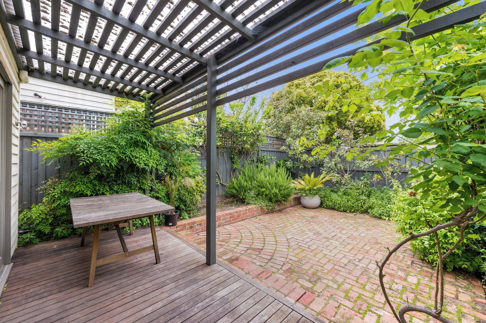8 Loch Street, Hawthorn East, 3123