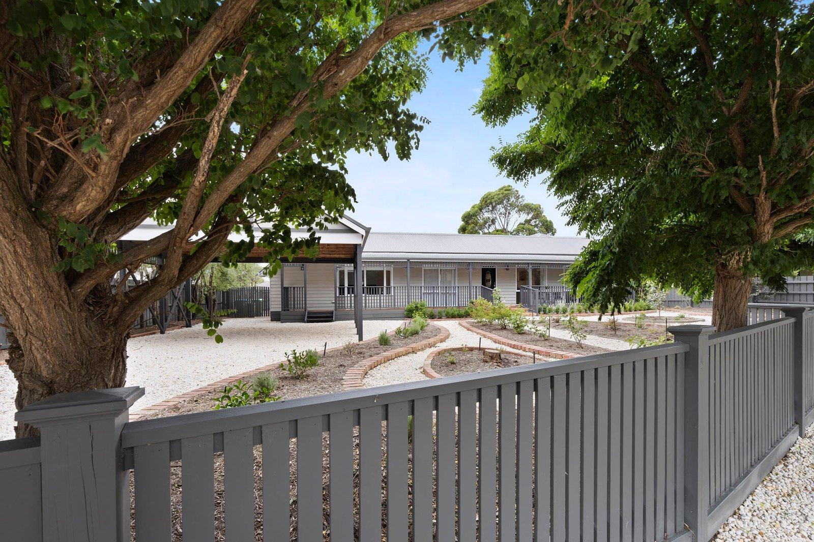 8 Vivian Way, Mount Martha, 3934