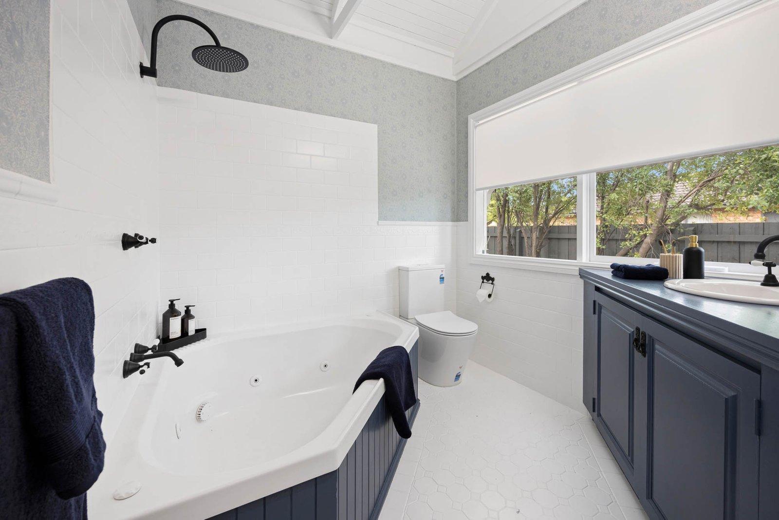 8 Vivian Way, Mount Martha, 3934