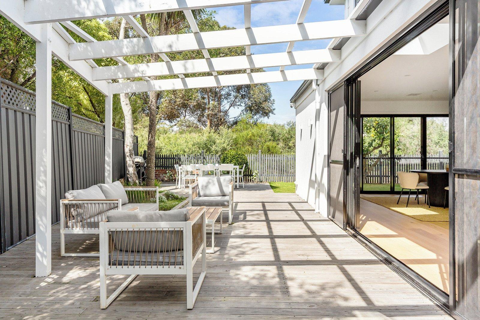 8 Whitton Court, Black Rock, 3193