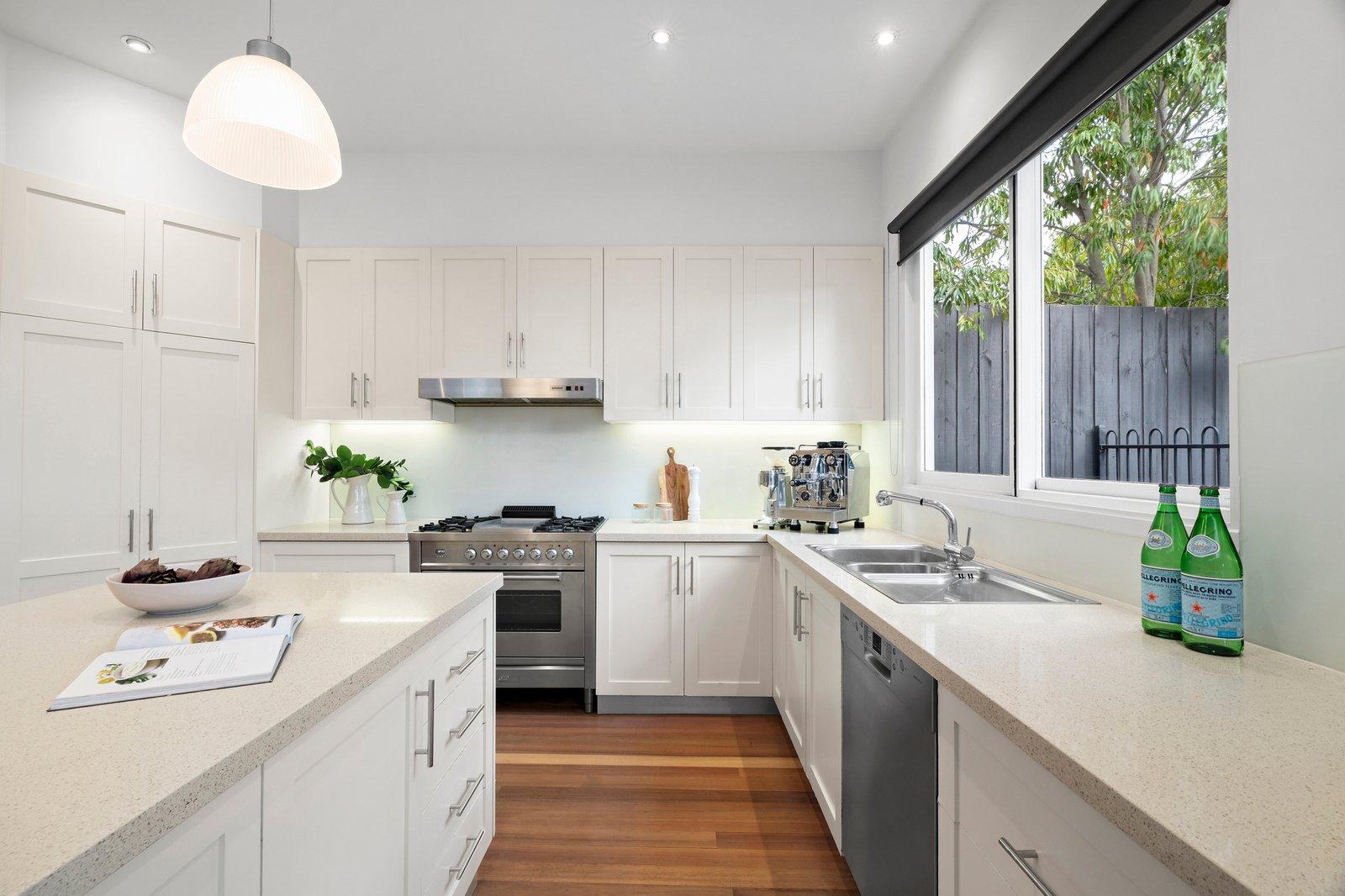 8 White Street, Glen Iris, 3146