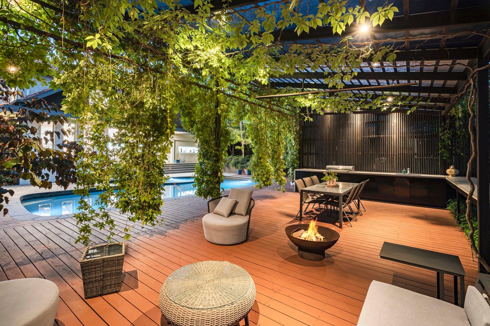 8 Winson Green Road, Canterbury, 3126