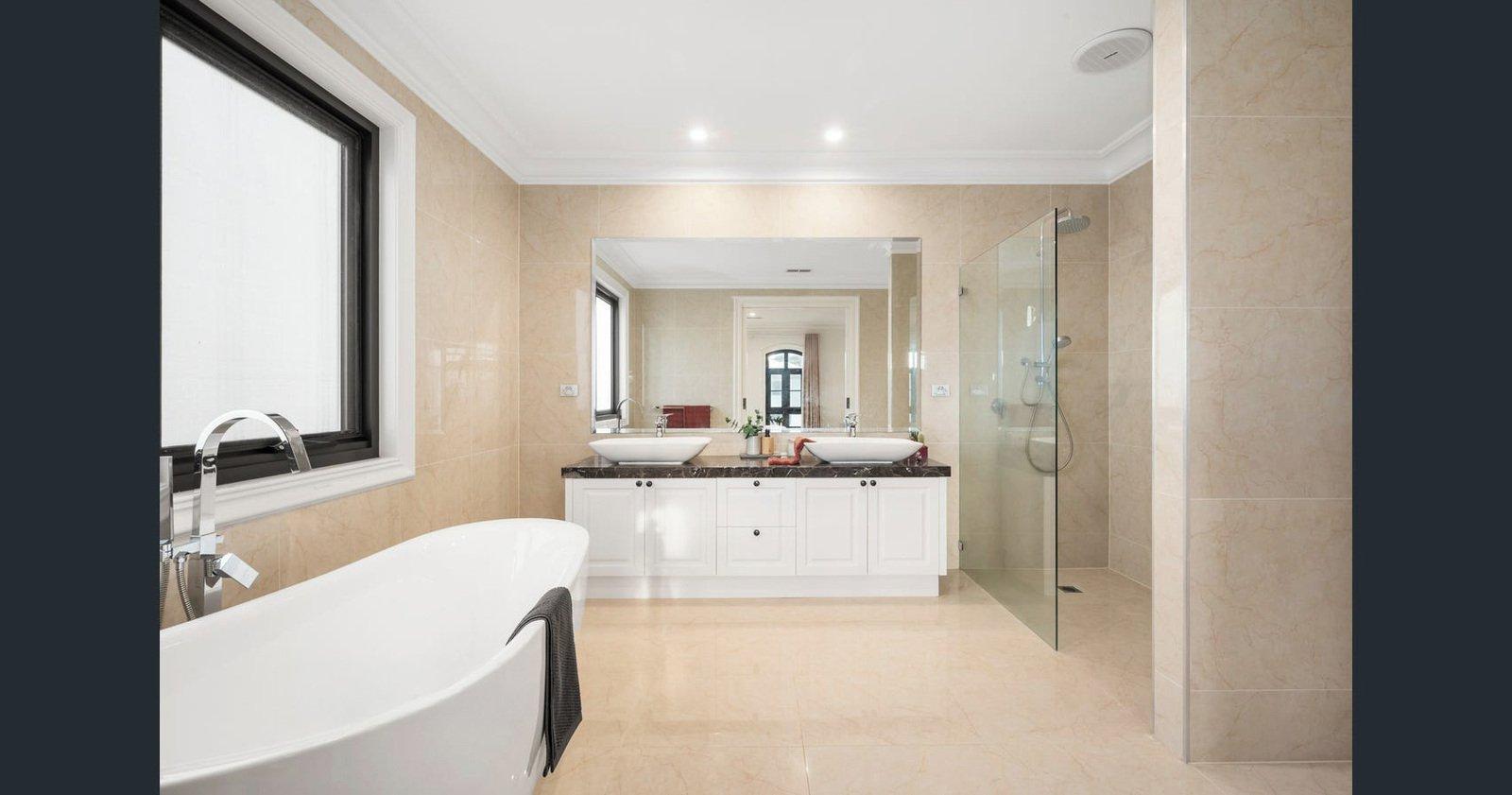 8 Wood Street, Bentleigh, 3204