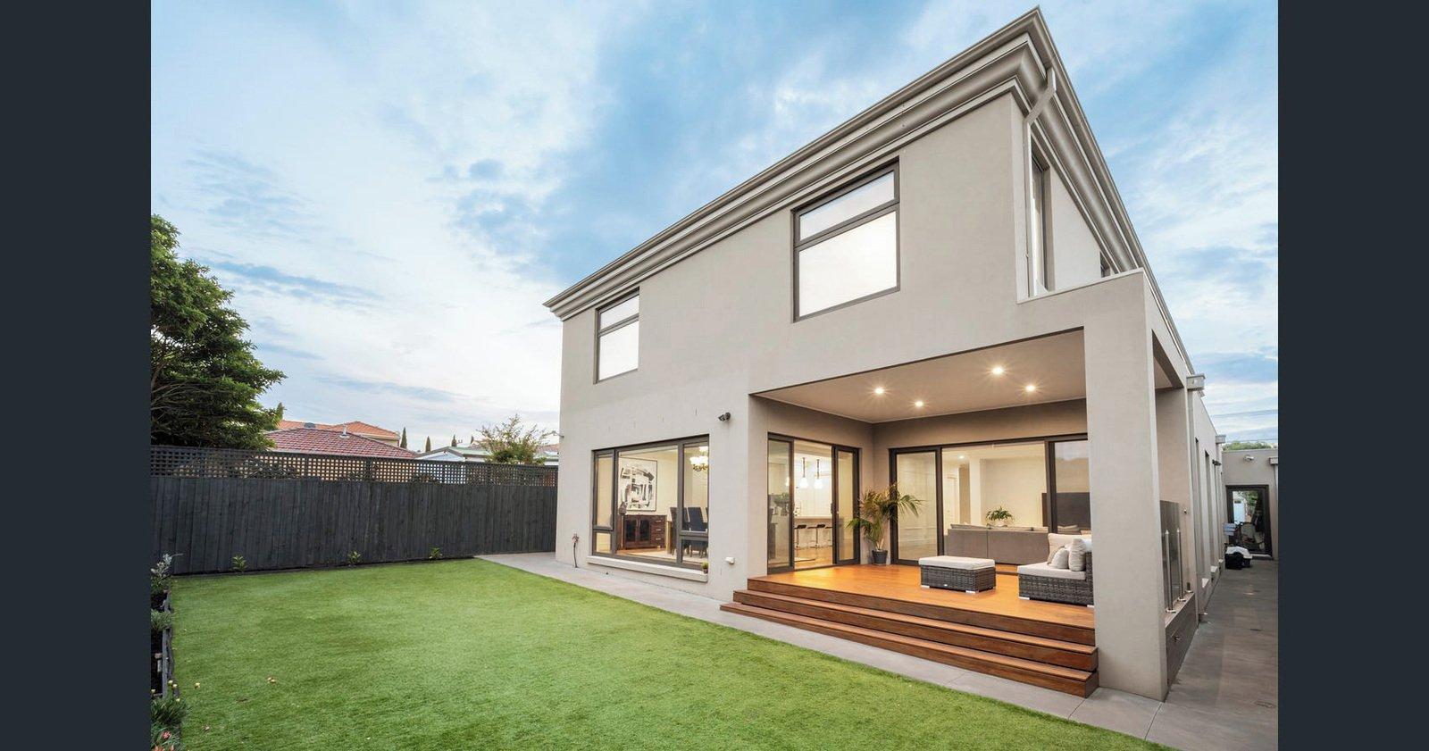 8 Wood Street, Bentleigh, 3204