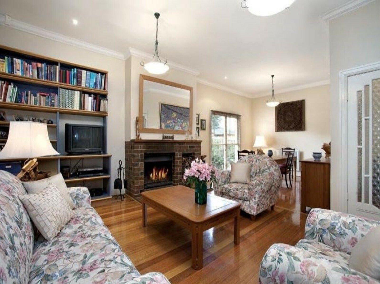 8 York Street, Mont Albert, 3127