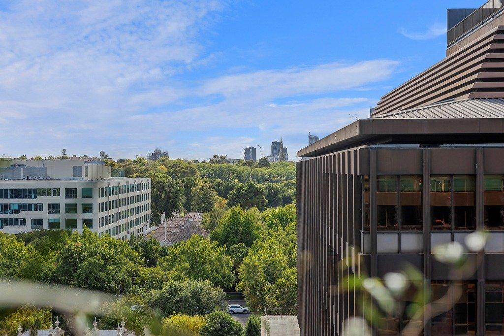 808/20 Queens Road, MELBOURNE, 3004