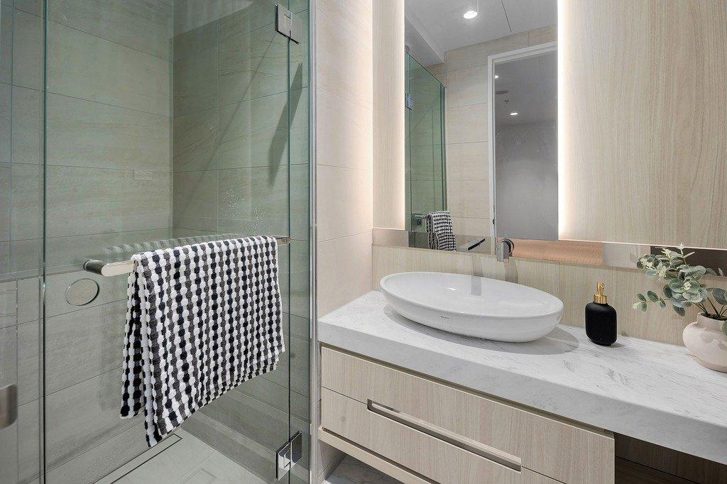 808/20 Queens Road, MELBOURNE, 3004