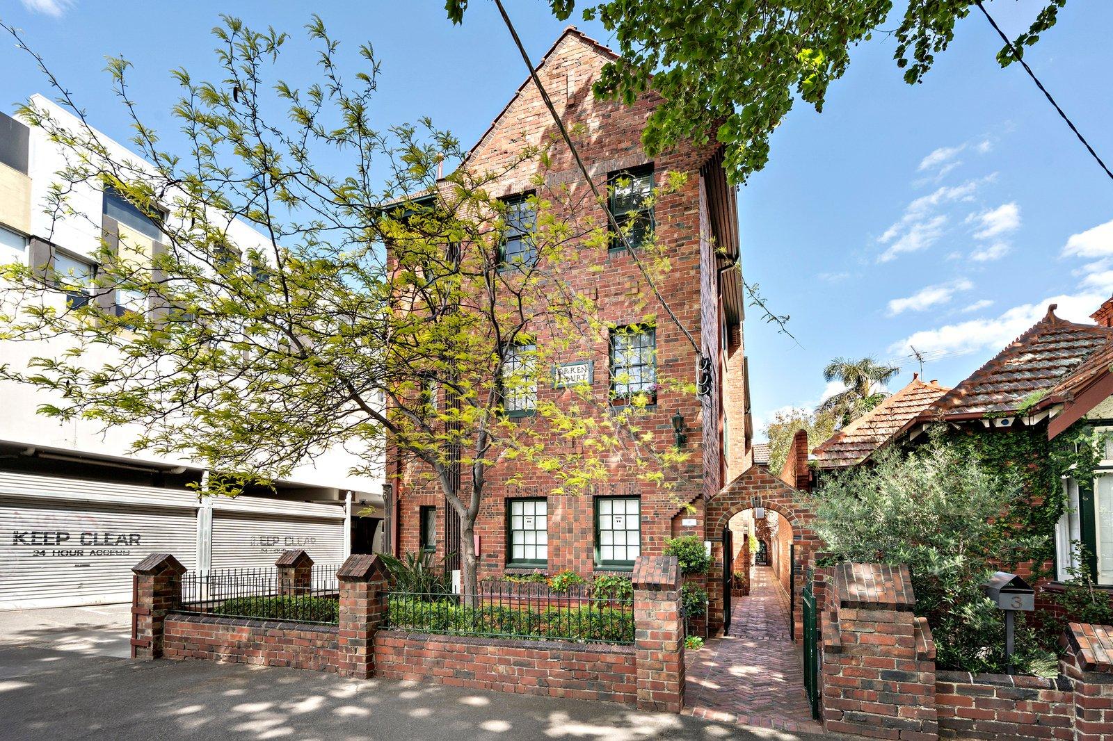 8/1 Park Street, St Kilda West, 3182