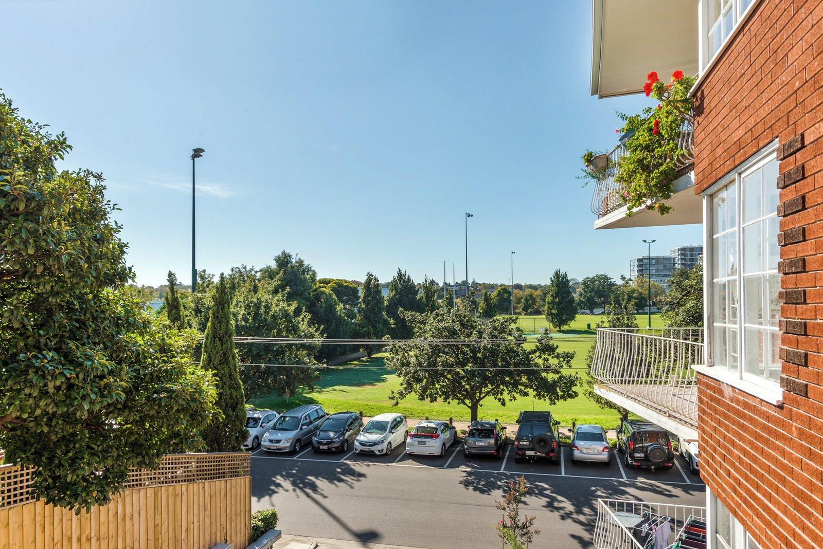 8/12a A'Beckett Street, Prahran, 3181