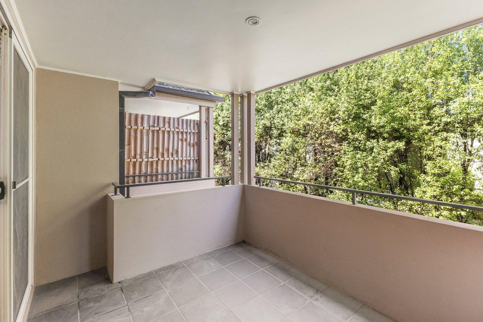 8/164 Barkers Road, Hawthorn, 3122