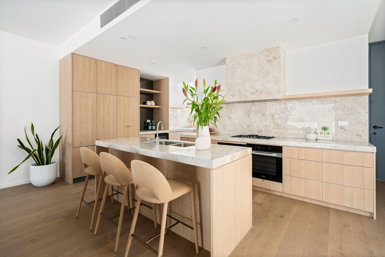 8/17 Parring Road, Balwyn, 3103