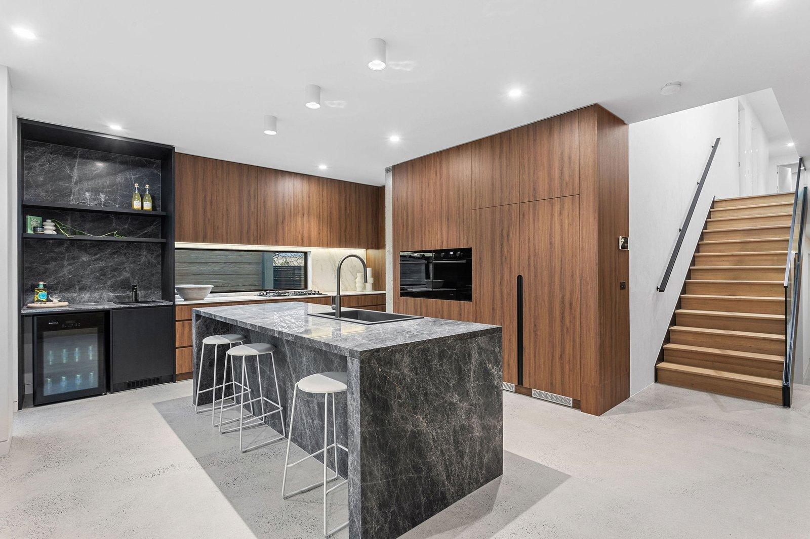 82 Venice Street, Mornington, 3931