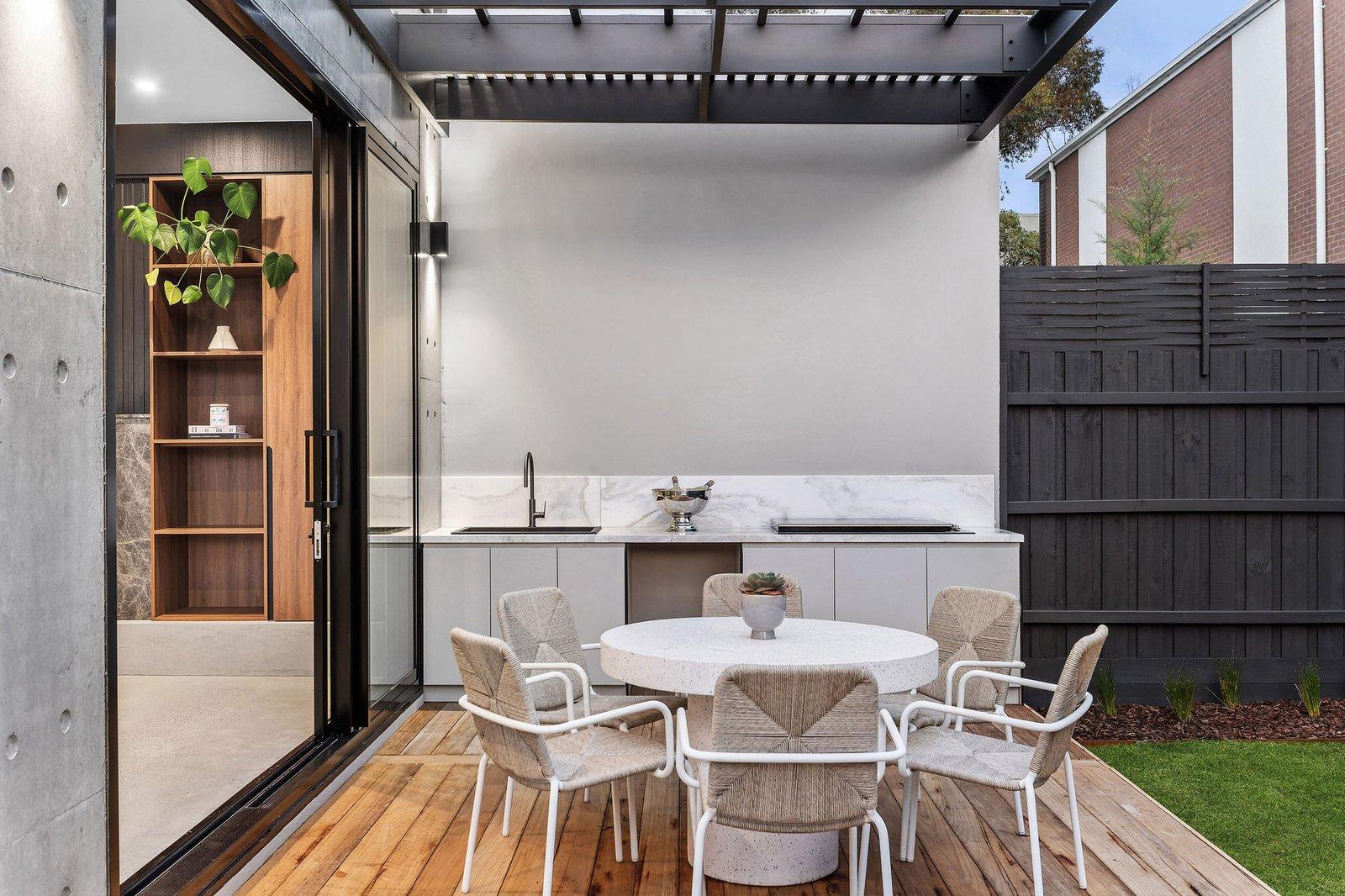 82 Venice Street, Mornington, 3931