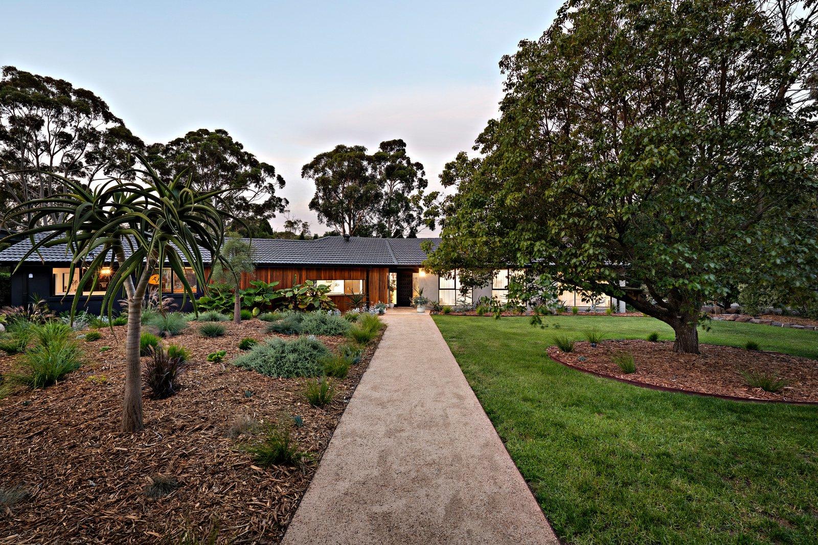 82 Derinya Drive, Frankston South, 3199