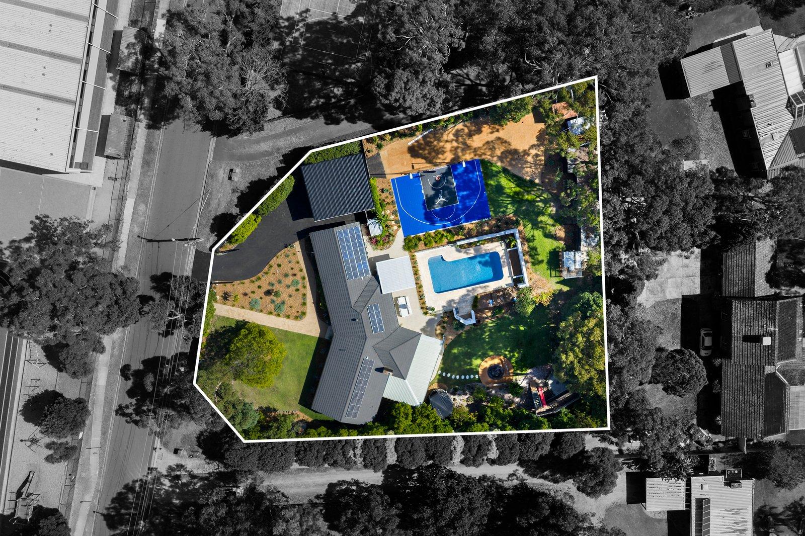 82 Derinya Drive, Frankston South, 3199