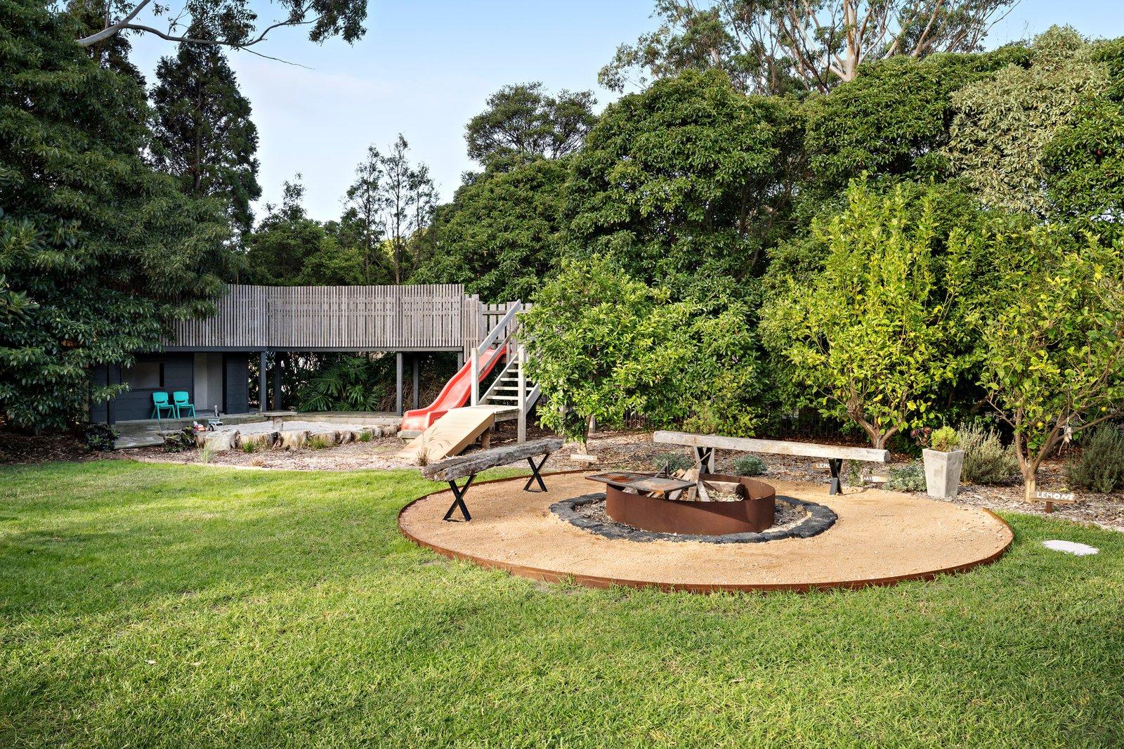 82 Derinya Drive, Frankston South, 3199