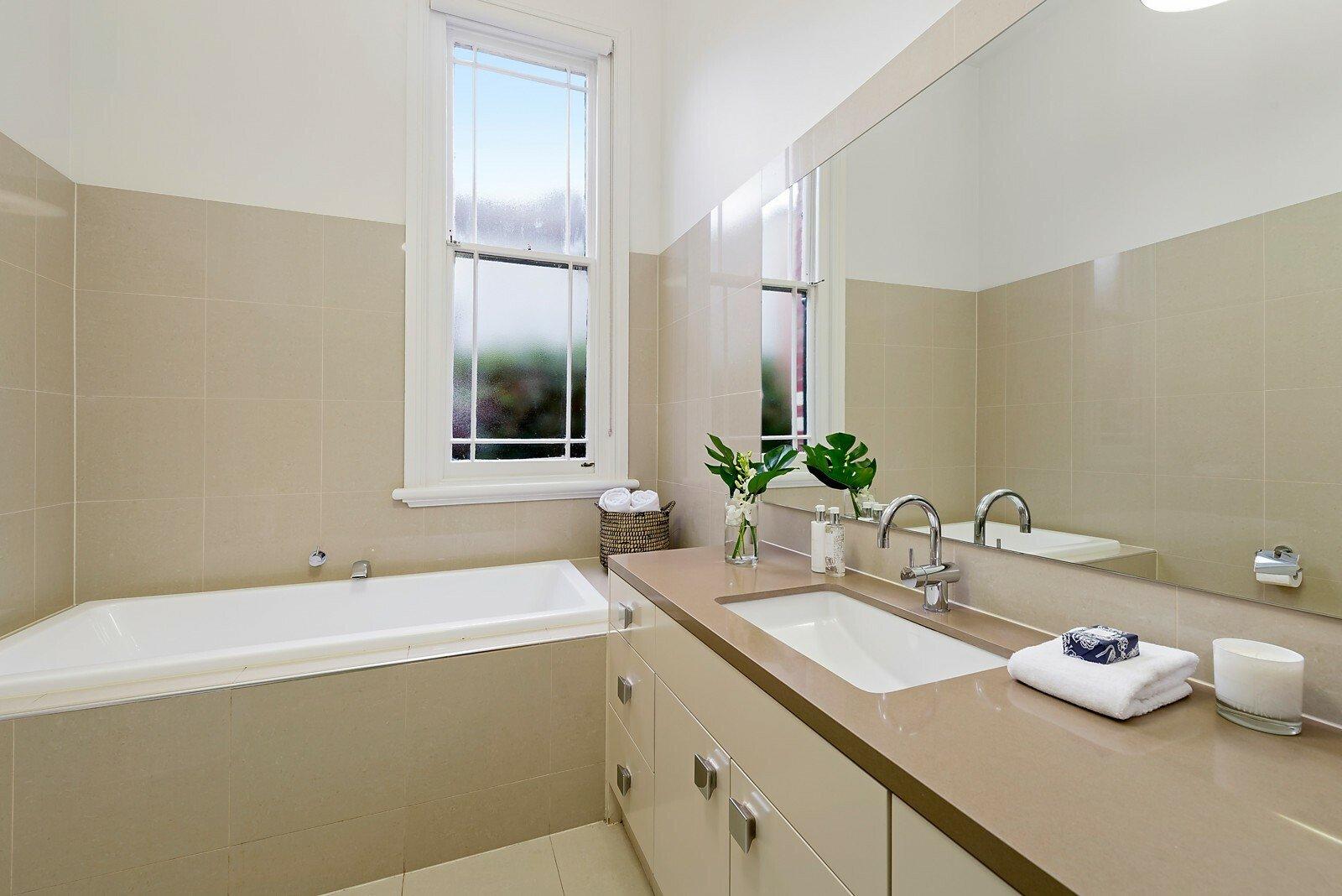 82 Riversdale Road, Hawthorn, 3122