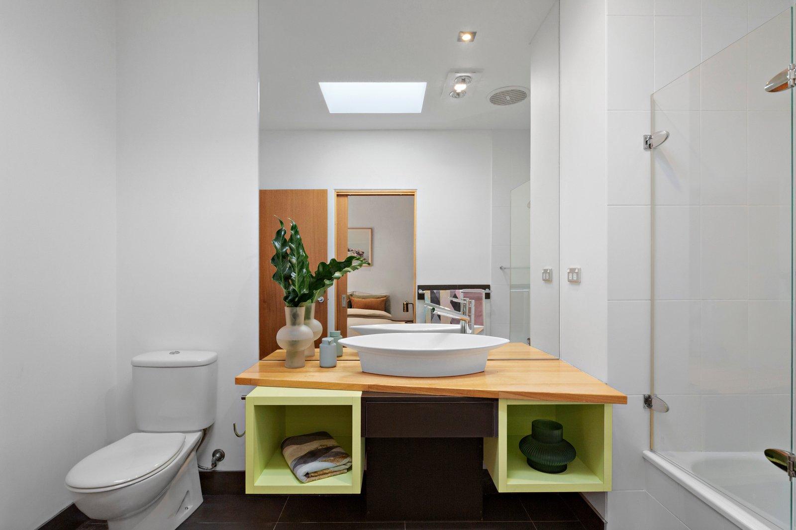 8/250 Charman Road, Cheltenham, 3192