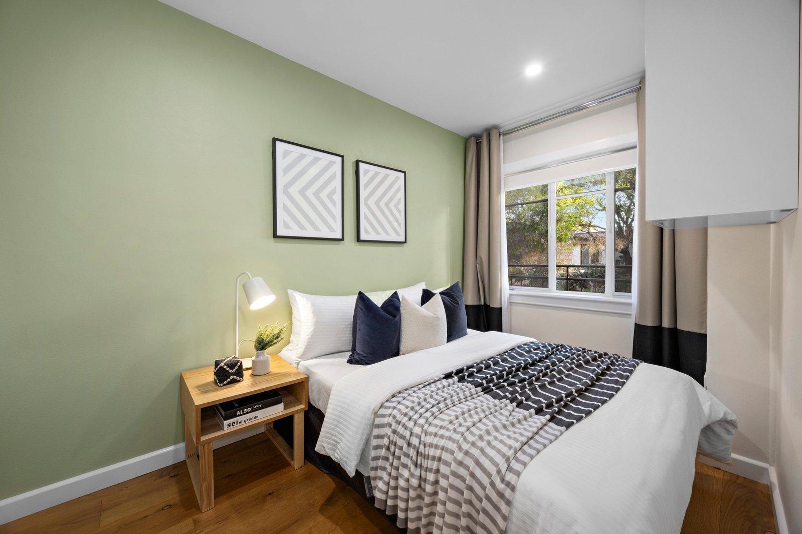 8/289 Barkly Street, St Kilda, 3182