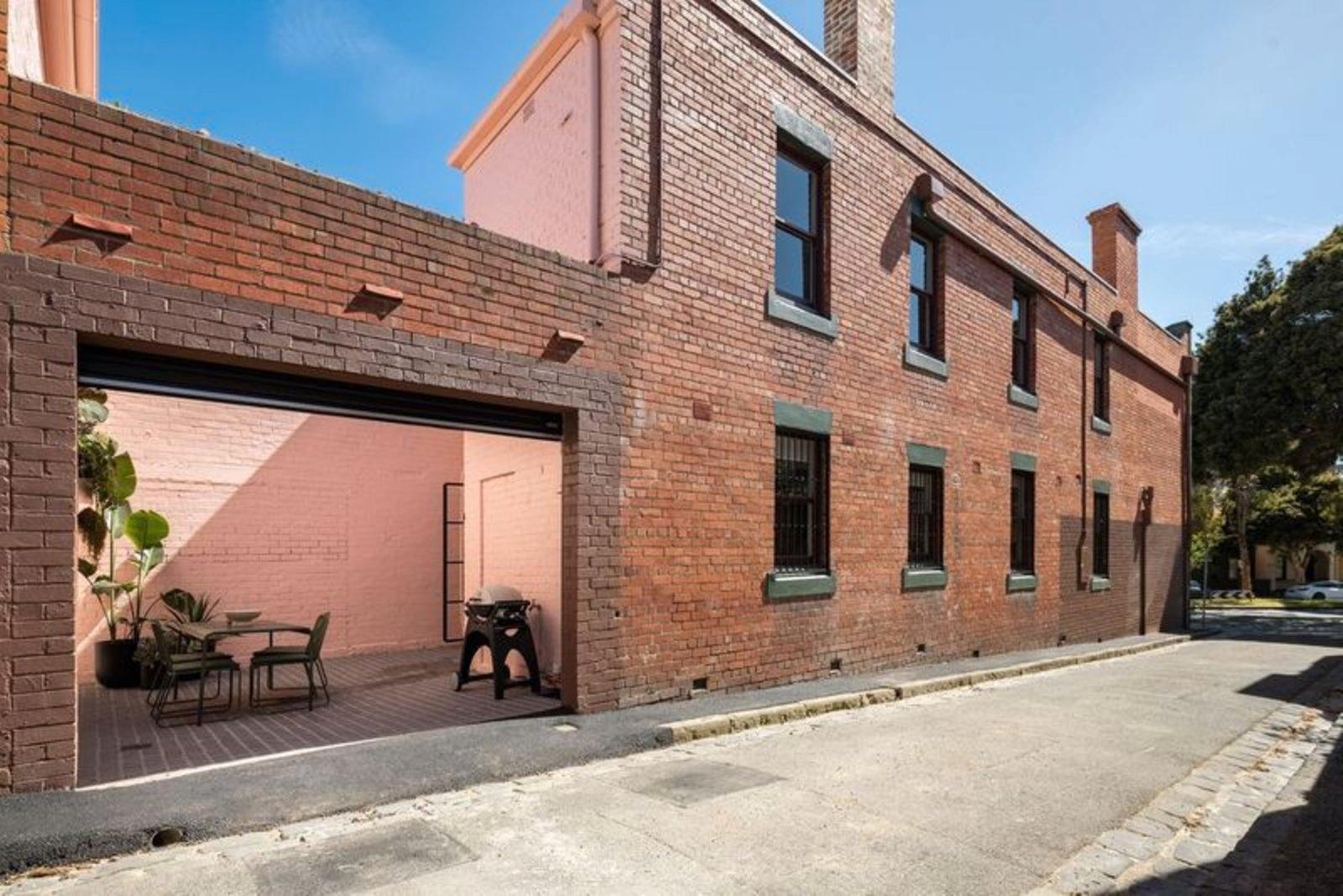 83 Faraday Street, Carlton, 3053