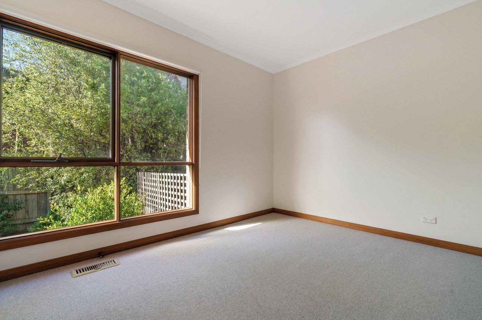 8/42-46 Tanti Avenue, Mornington, 3931