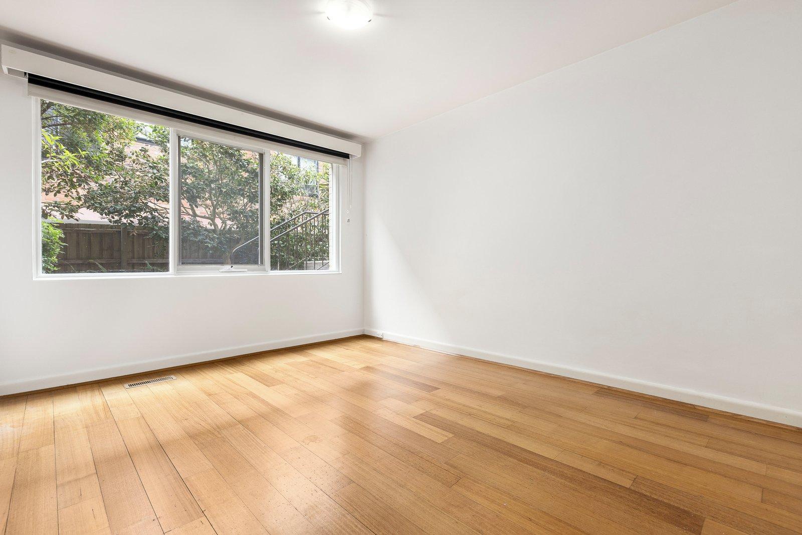 8/492 Glenferrie Road, Hawthorn, 3122