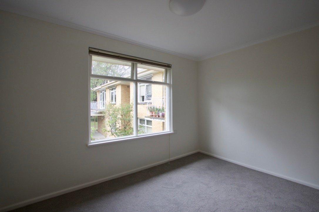 8/5 Willow Grove, Canterbury, 3126