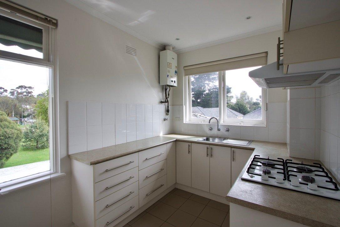 8/5 Willow Grove, Canterbury, 3126