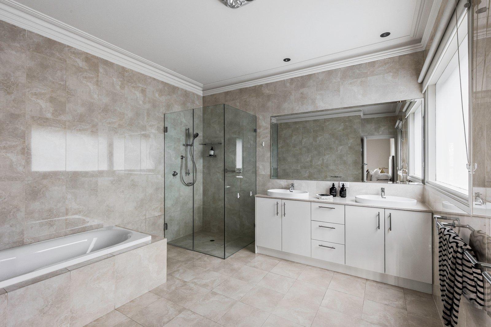 88 Grange Road, Toorak, 3142