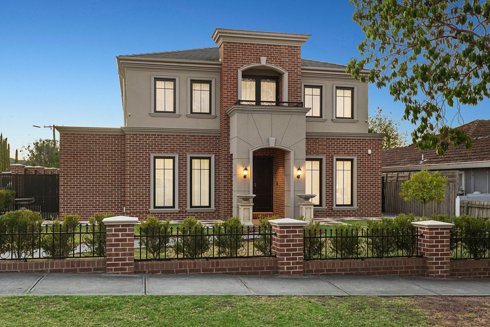 9 Banool Road, Surrey Hills, 3127