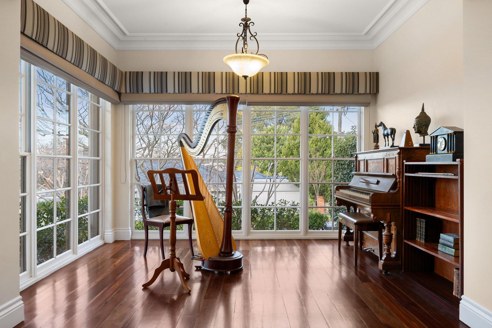 9 Boyanda Road, Glen Iris, 3146