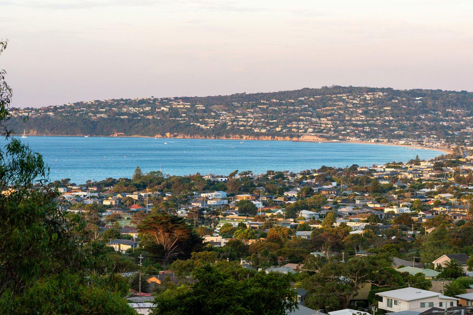 9 Raymond Drive, Dromana, 3936