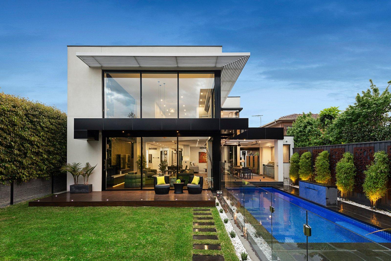 9 Segtoune Street, Kew, 3101