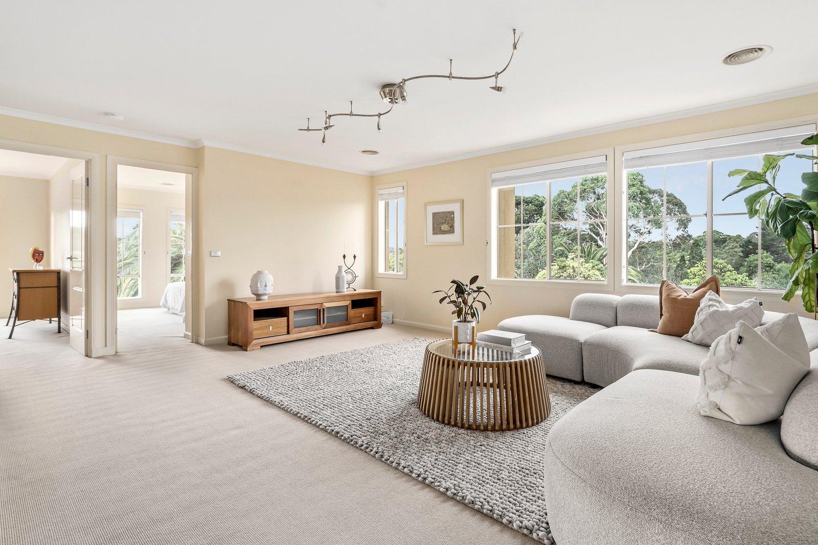 9 Villanova Court, Park Orchards, 3114