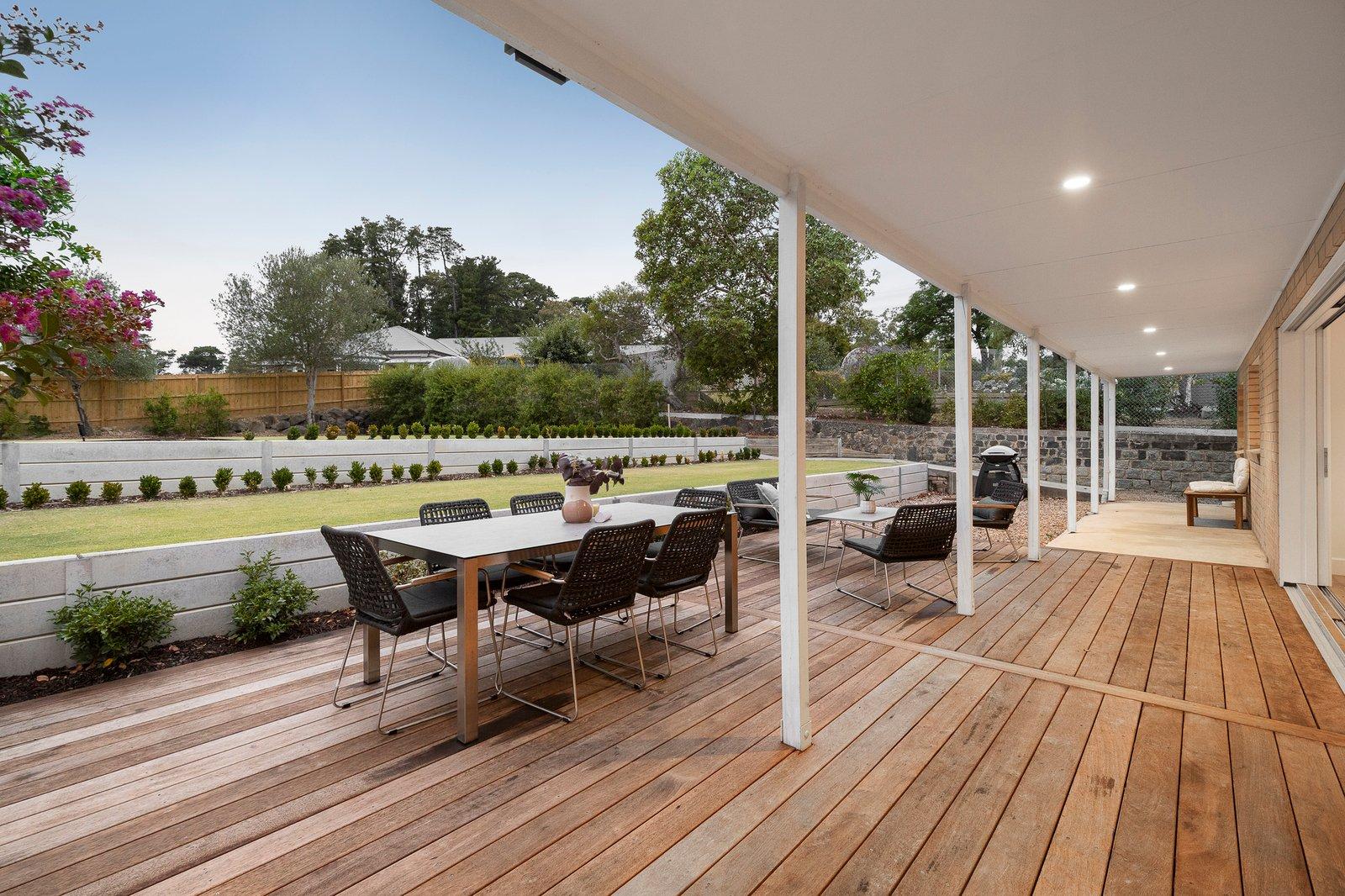 90-92 Enfield Avenue, Park Orchards, 3114