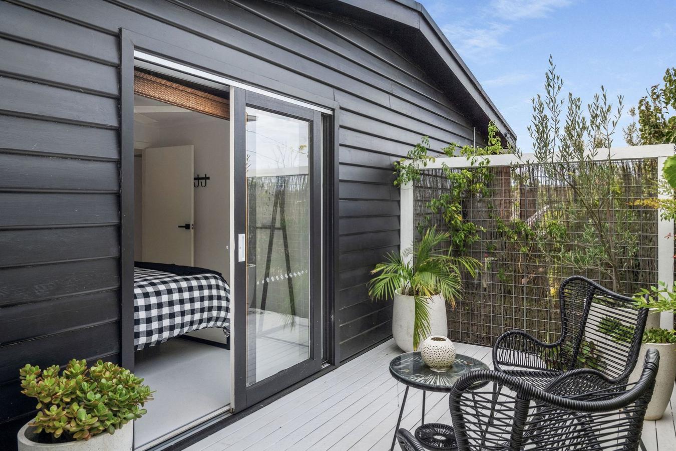 90 Weeroona Street, Rye, 3941