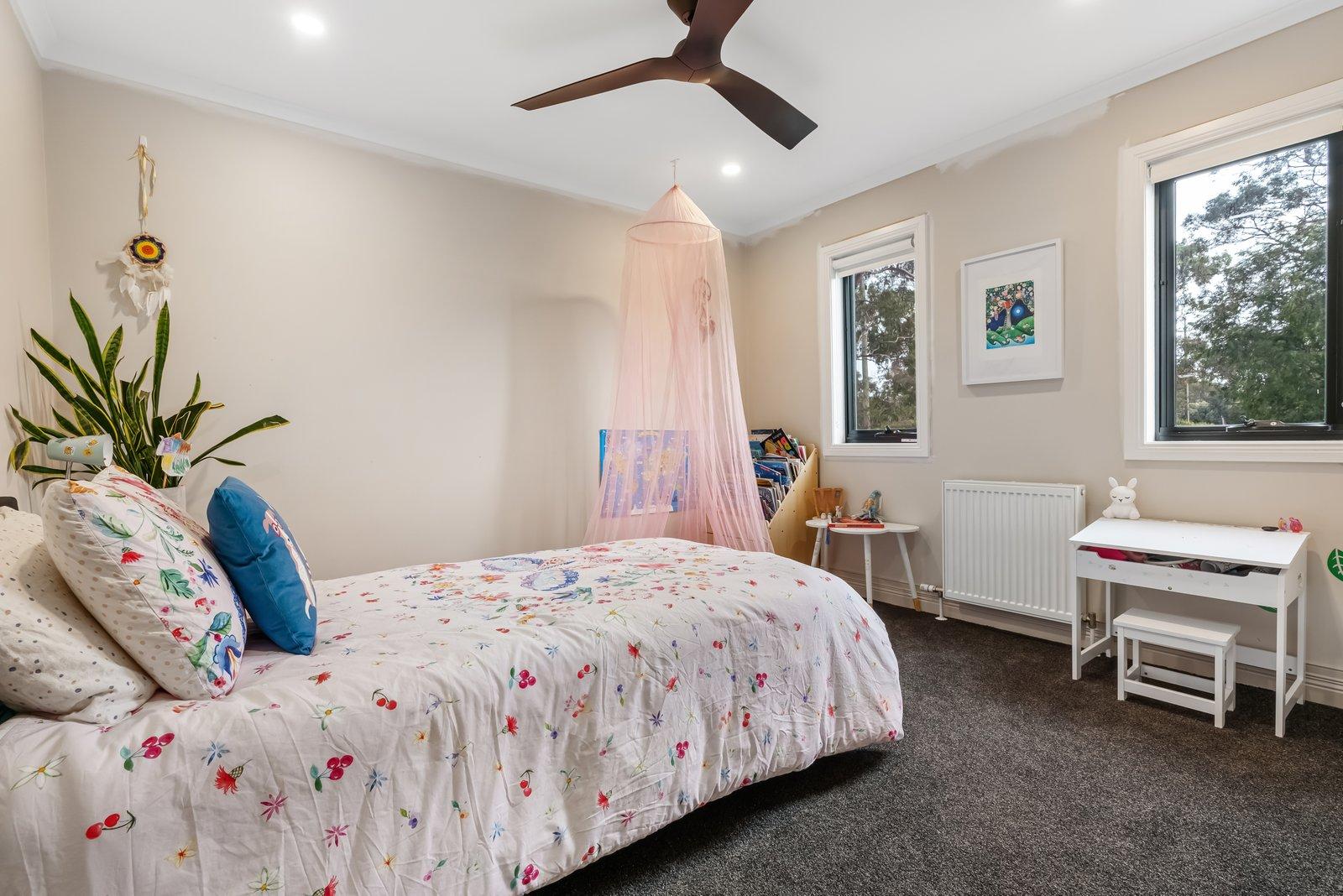 90 Mountain View Road, Mount Eliza, 3930