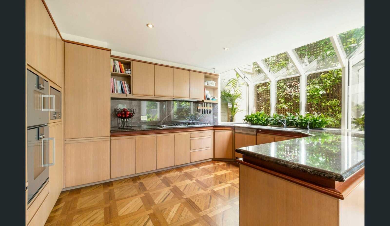 99 Grange Road, Toorak, 3142