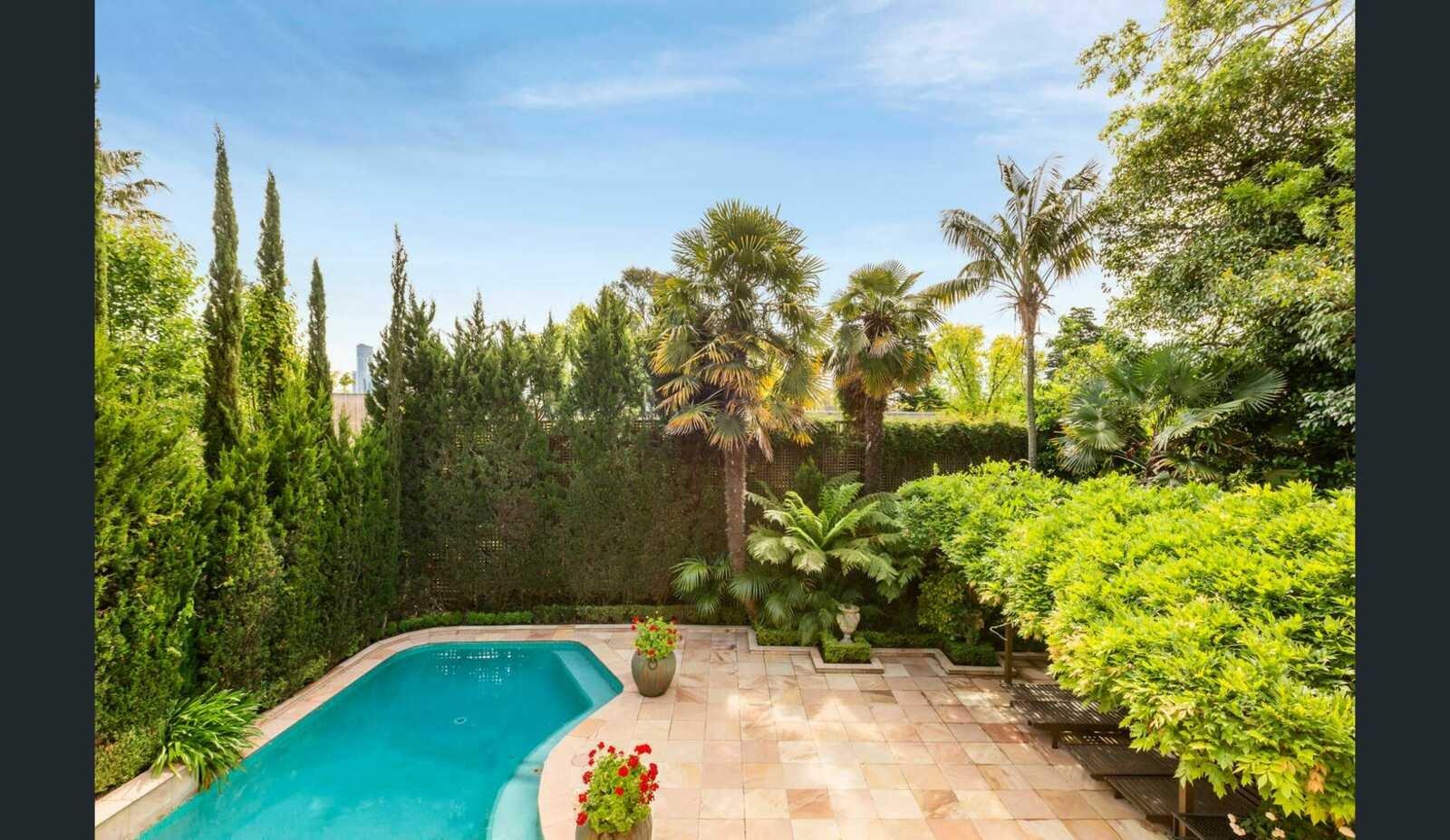 99 Grange Road, Toorak, 3142