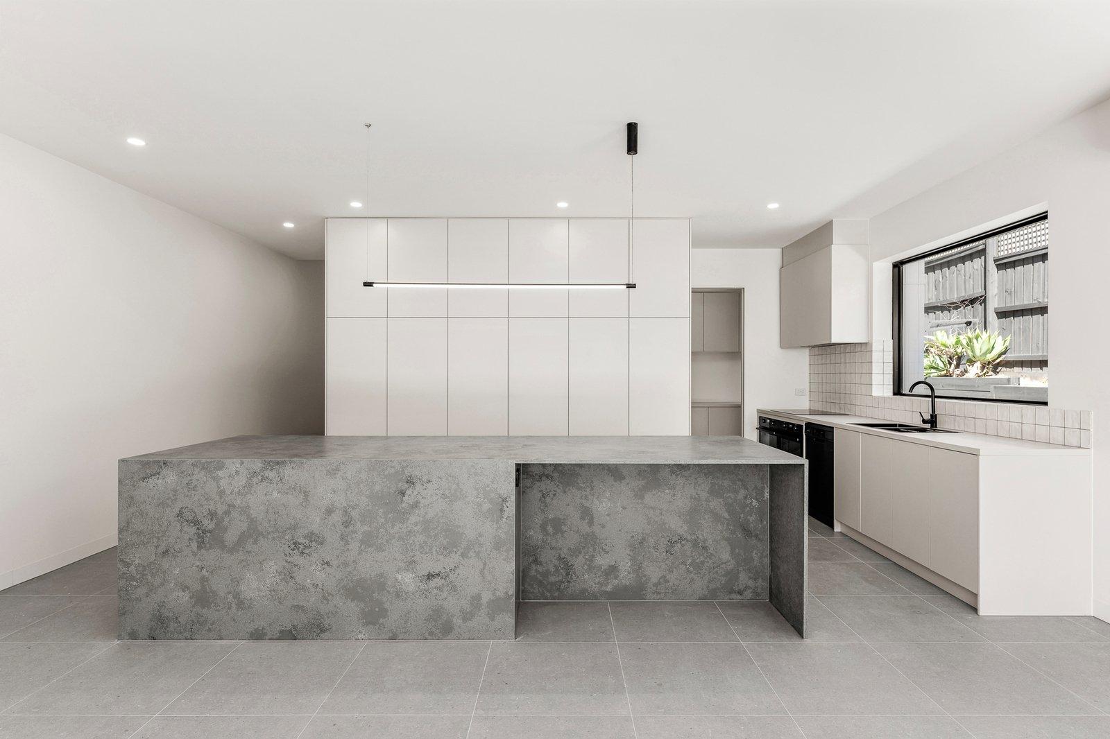 9A Benwerrin Road, Surrey Hills, 3127