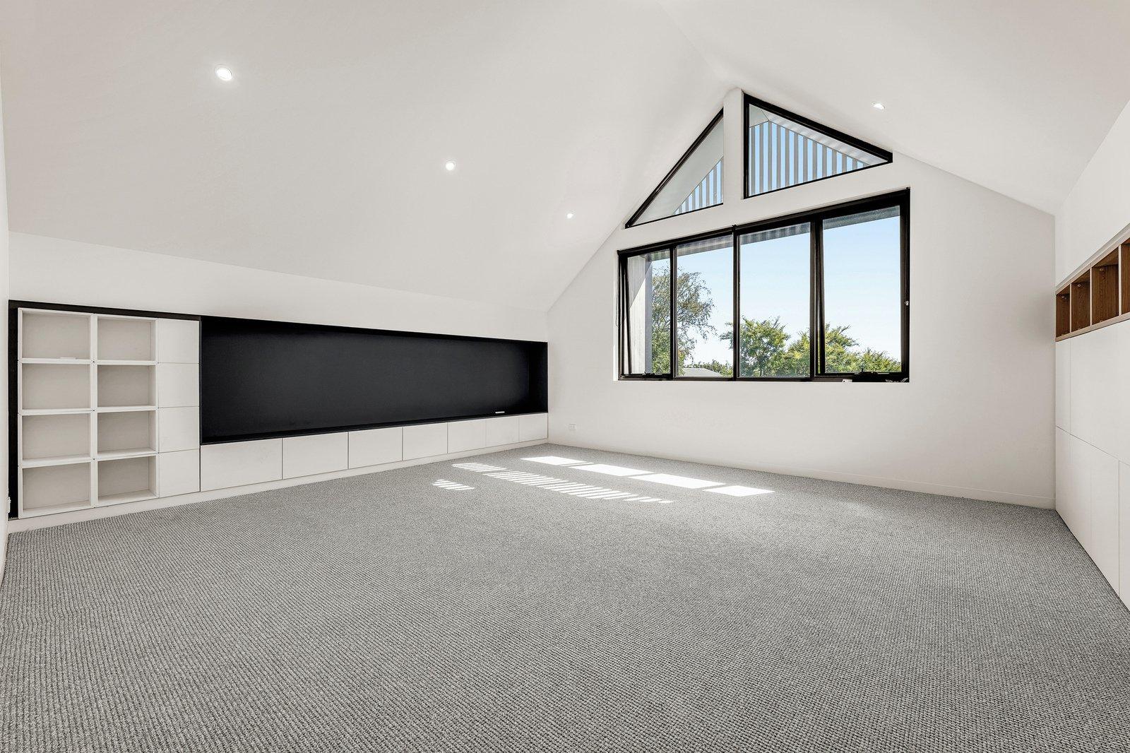 9A Benwerrin Road, Surrey Hills, 3127