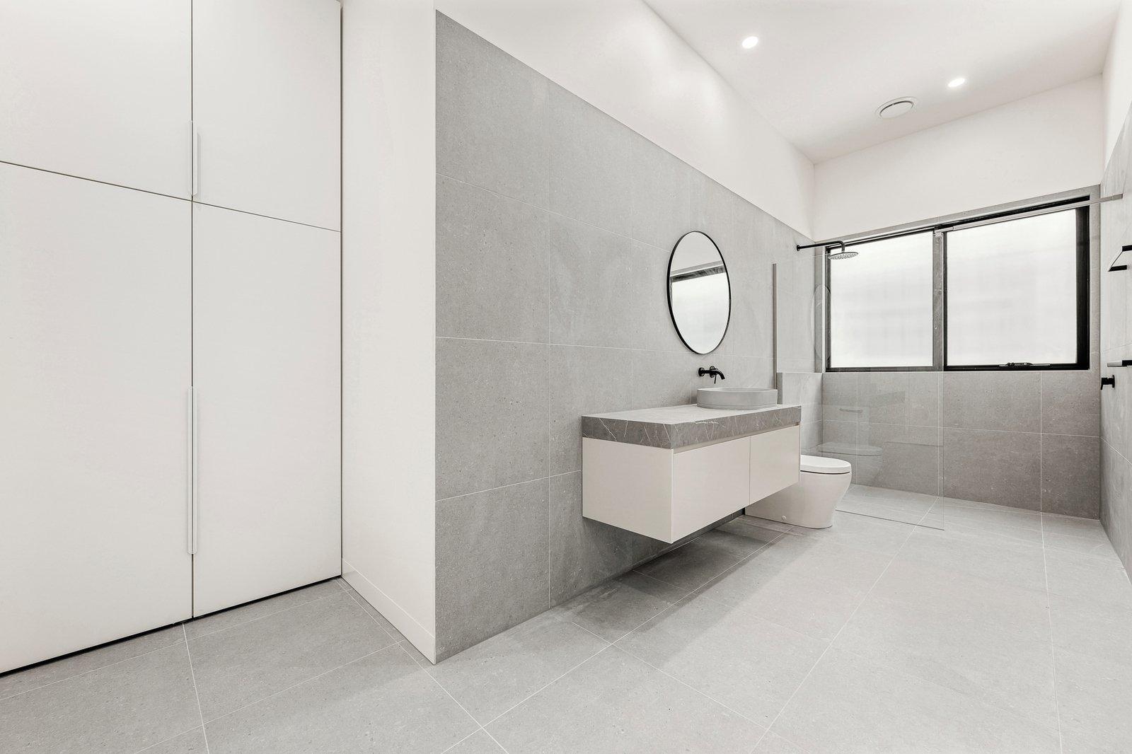 9A Benwerrin Road, Surrey Hills, 3127