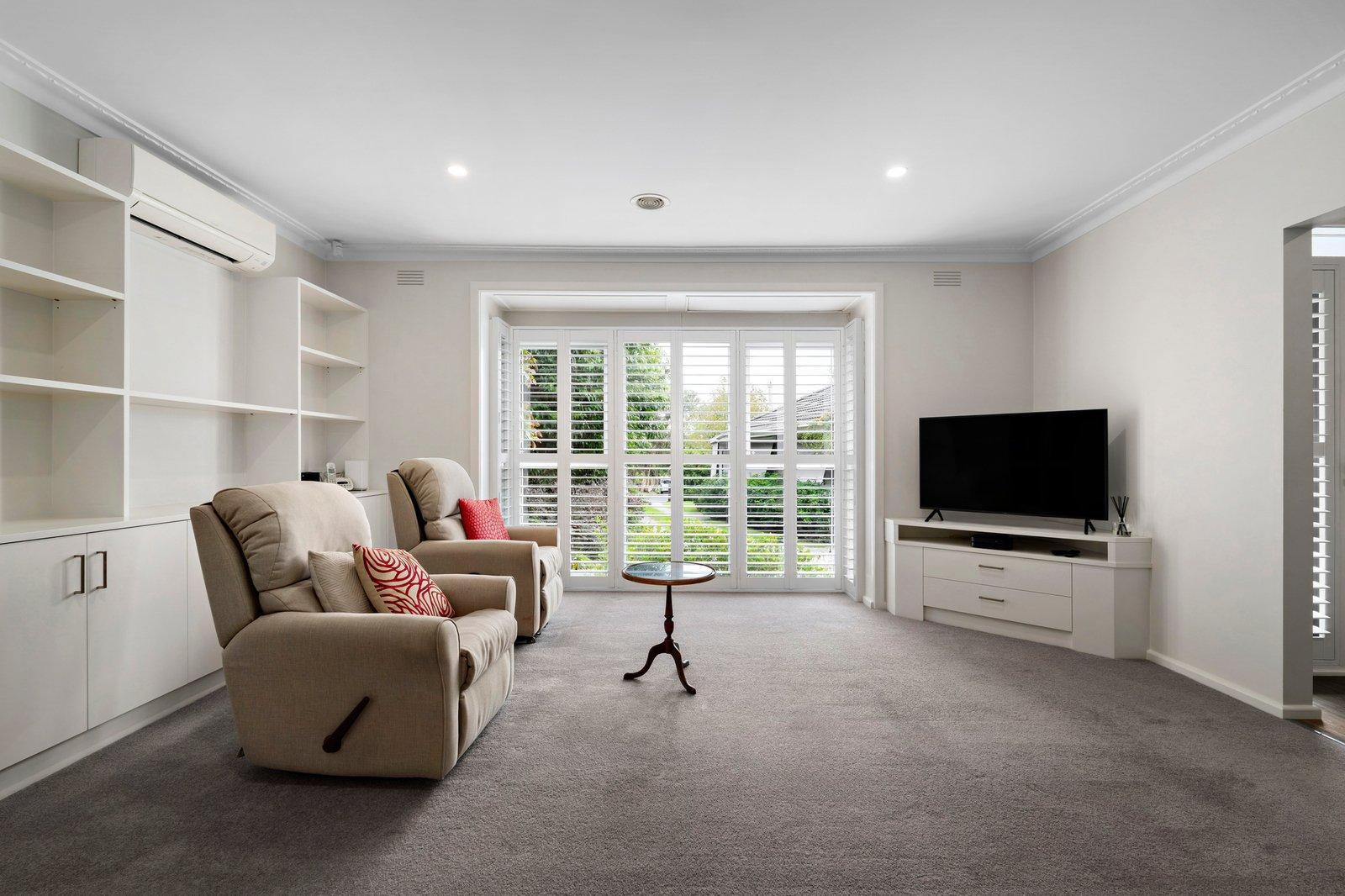 1-2/18 Pine Street, Brighton, 3186