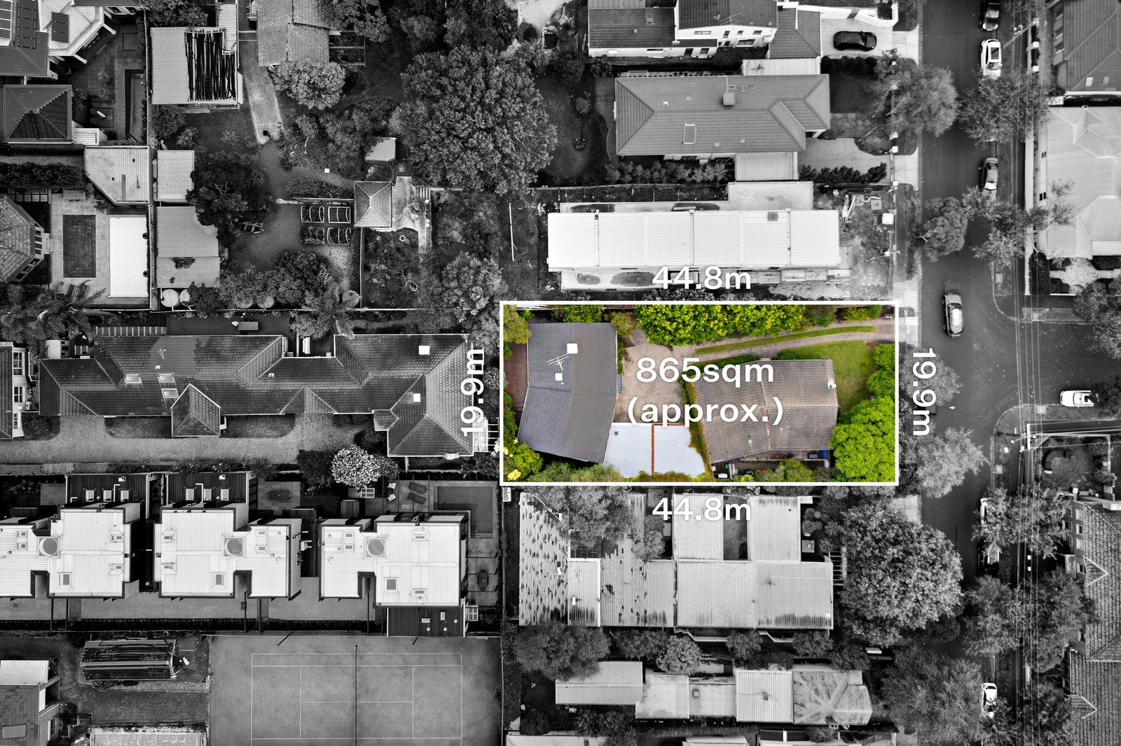 1-2/18 Pine Street, Brighton, 3186