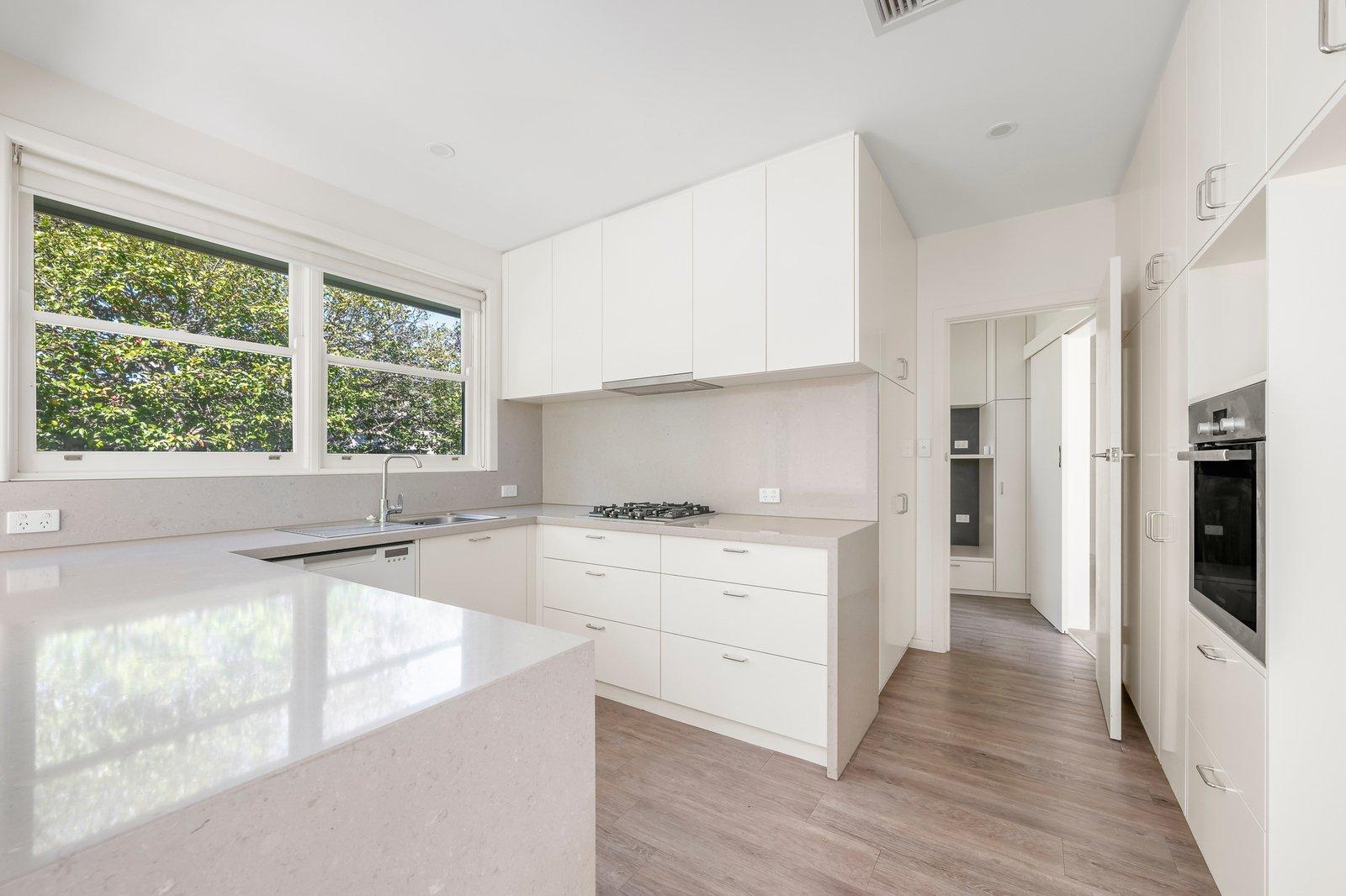 1-2/18 Pine Street, Brighton, 3186