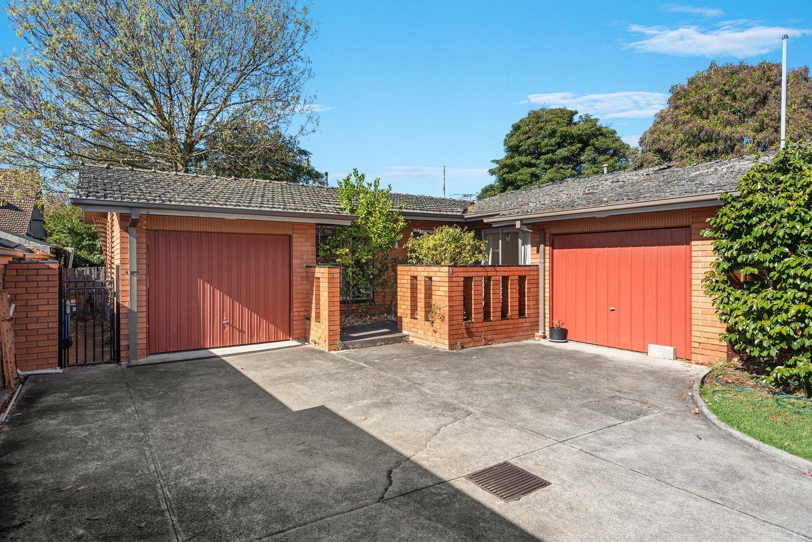 1-3/18 Clapham Street, Balwyn, 3103