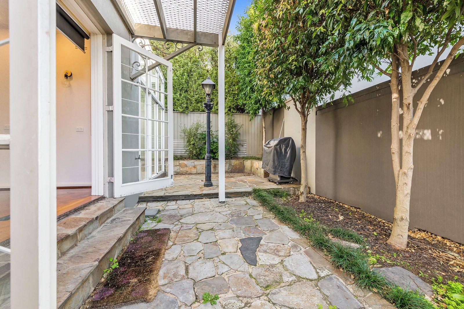 1 Berenice Terrace, Toorak, 3142
