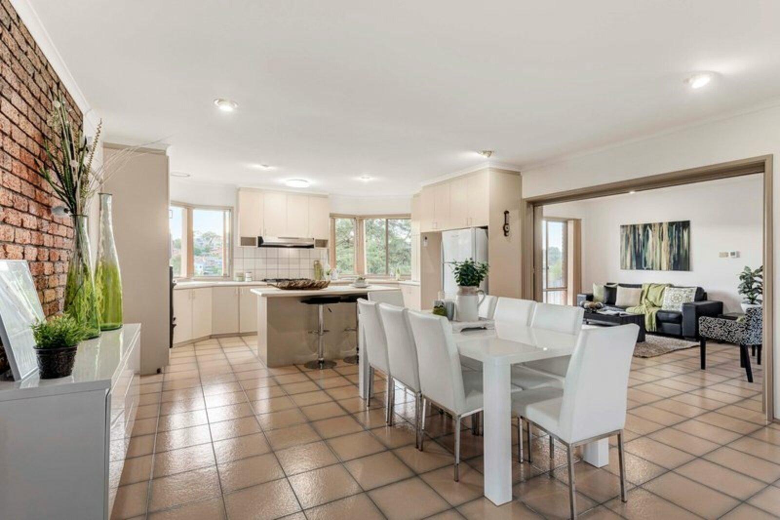 1 Cosmos Court, Doncaster East, 3109